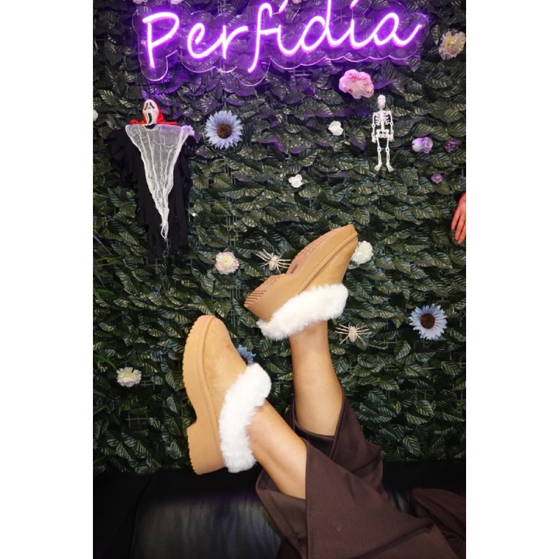 2062 BEIG ZUECOS PELOS